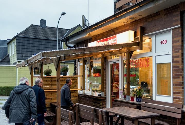 Schnitzel-Fritten-Werkstatt